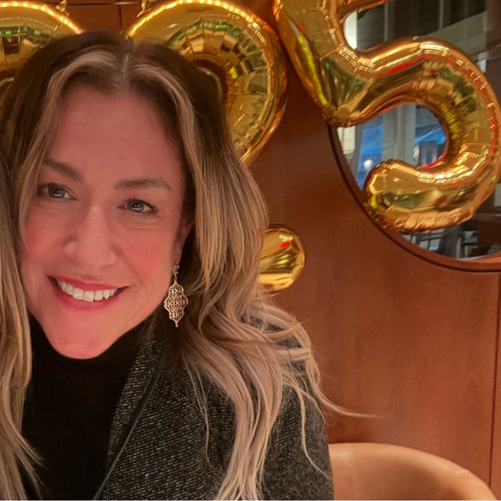 Meet your Posher, Jennifer